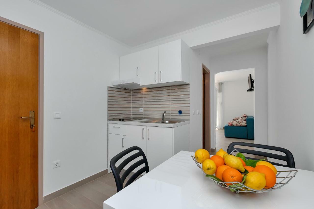 Apartments Ratko Tučepi Extérieur photo