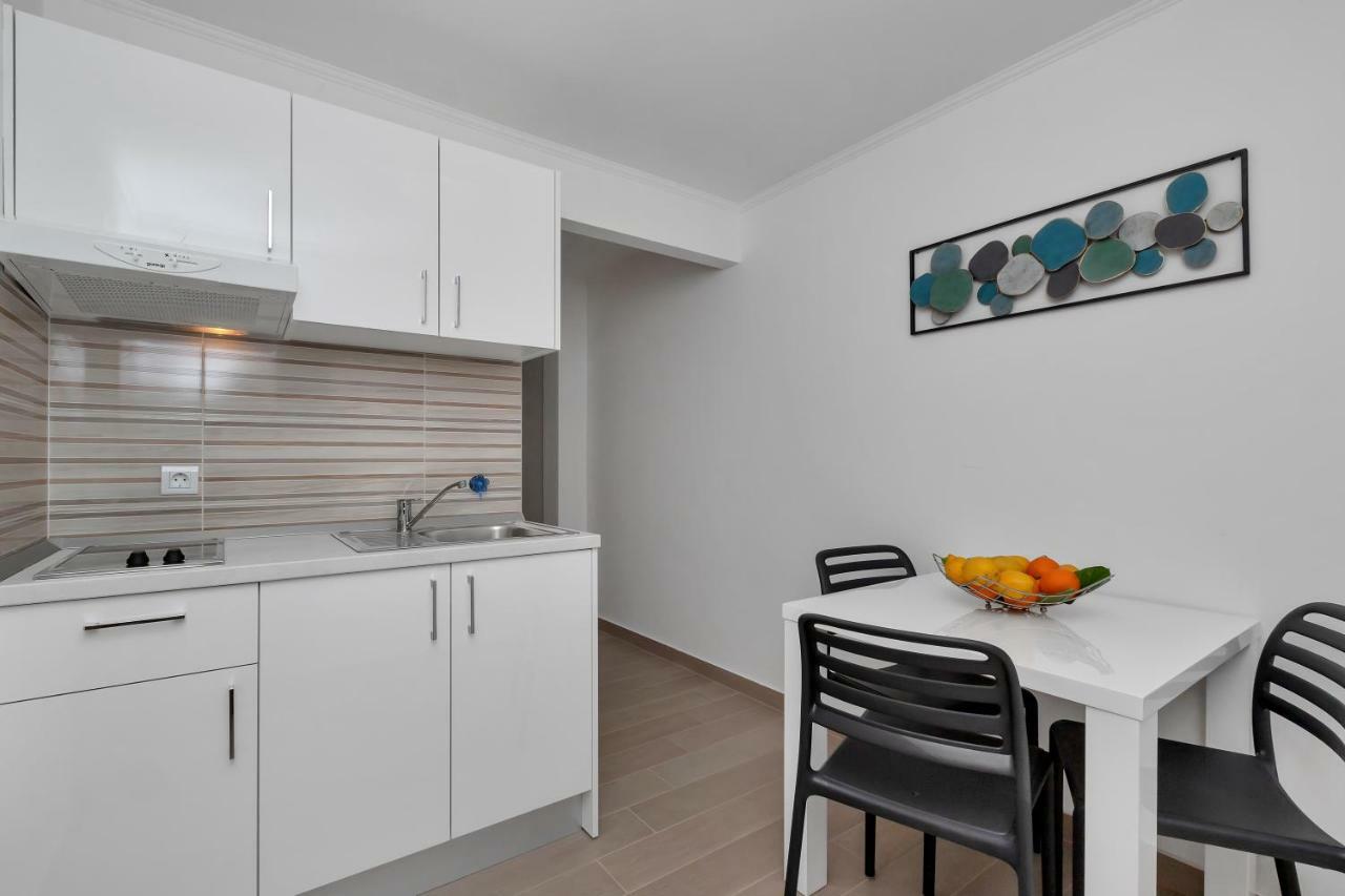 Apartments Ratko Tučepi Extérieur photo