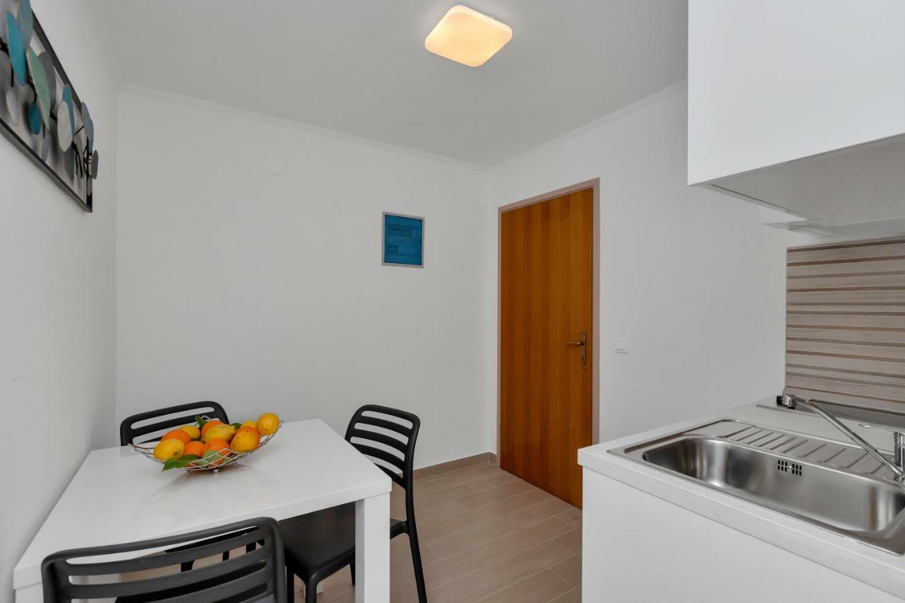 Apartments Ratko Tučepi Extérieur photo