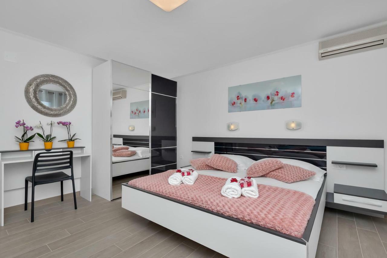 Apartments Ratko Tučepi Extérieur photo